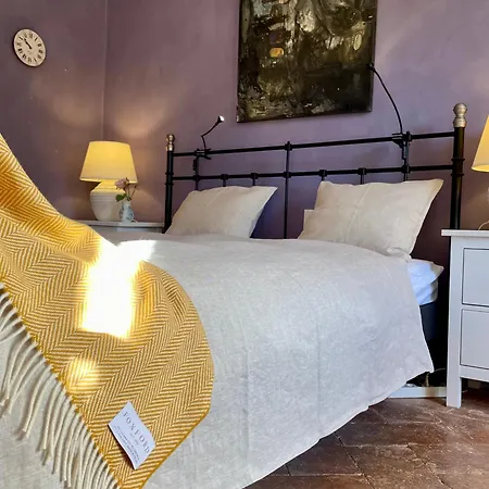 Oleandro Bed & Breakfast Casima
