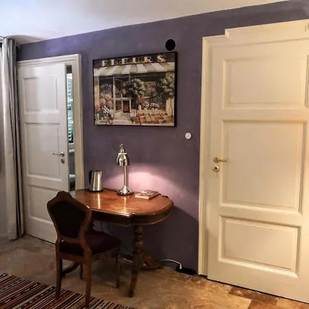 Bed & Breakfast Oleandro Casima
